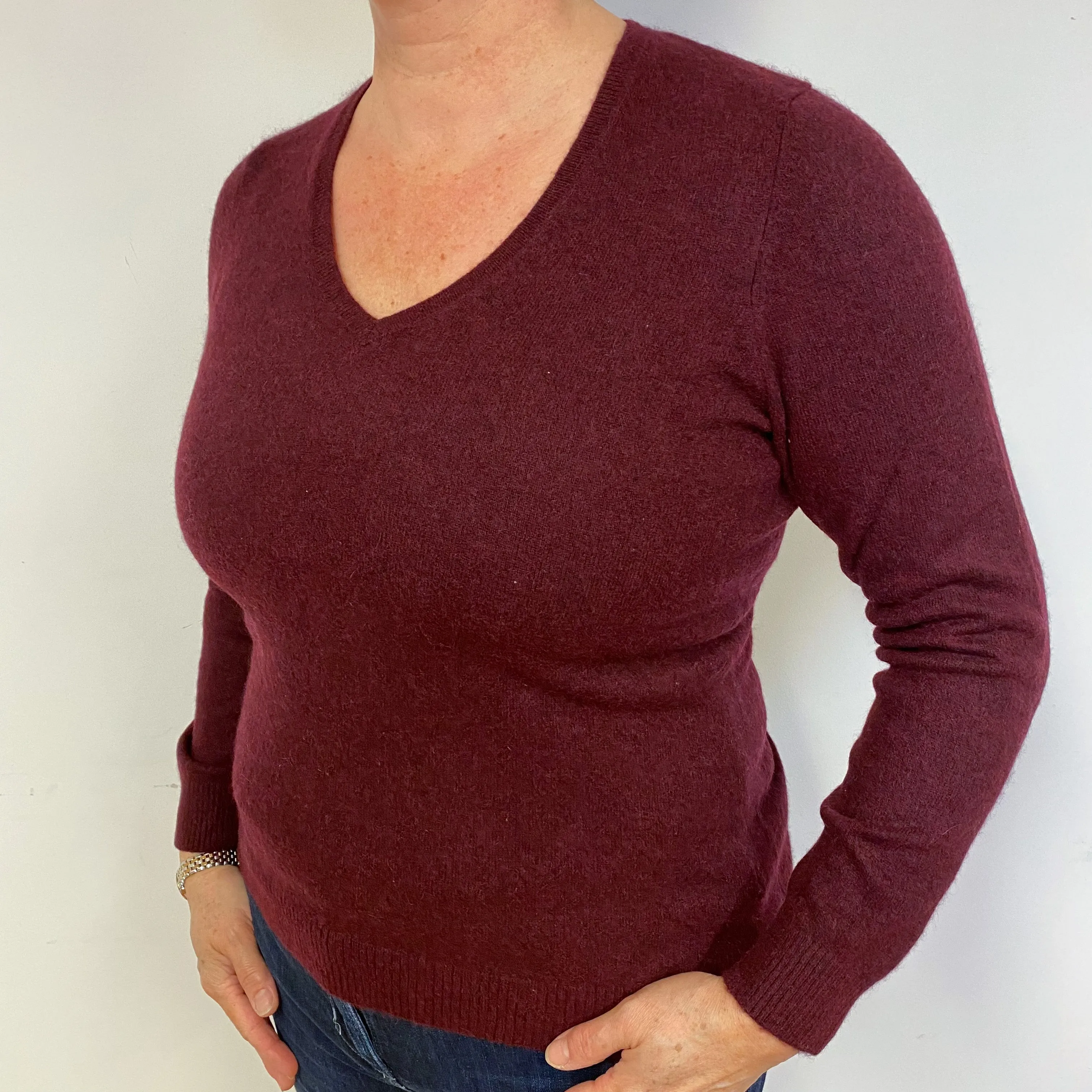 Aubergine Purple Cashmere V-Neck Jumper Large.