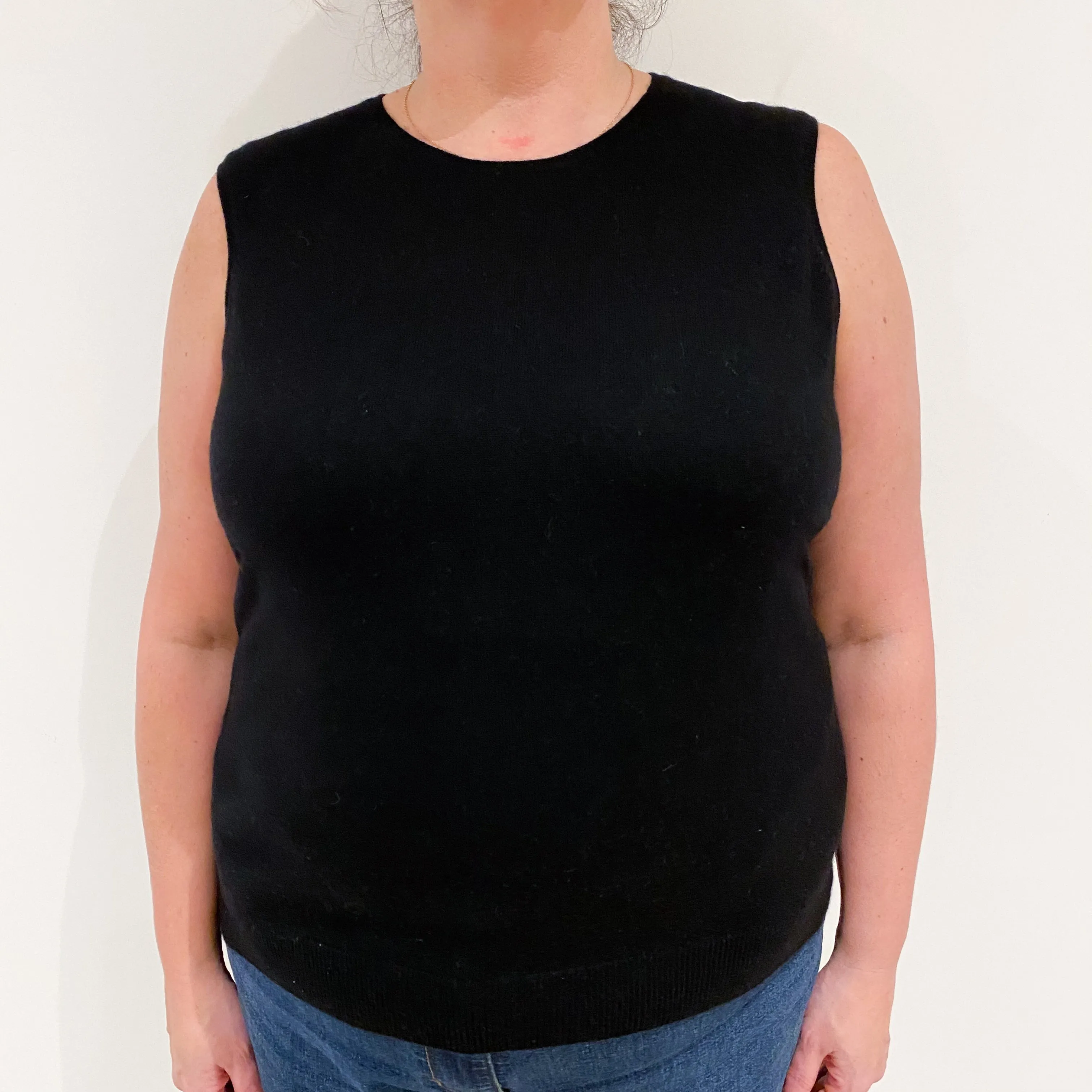 Black Cashmere Crew Neck Tank Top Extra Large